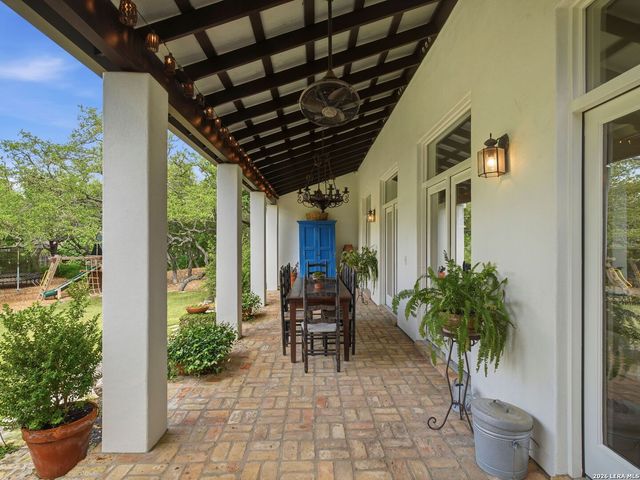 2355 Oakland Bend, San Antonio, TX 78258