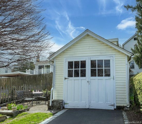 64 Maple Street, Dobbs Ferry, NY 10522