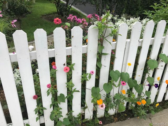 64 Maple Street, Dobbs Ferry, NY 10522