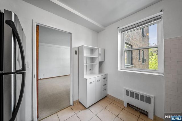 2345 Linwood Avenue 1E, Fort Lee, NJ 07024
