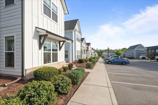 161 Harvard Dr, Gallatin, TN 37066