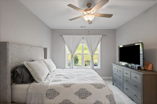 161 Harvard Dr, Gallatin, TN 37066