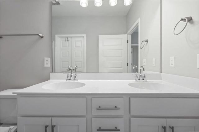 161 Harvard Dr, Gallatin, TN 37066