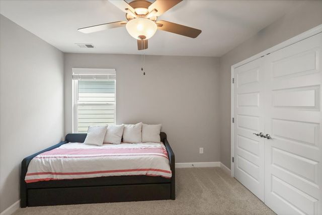 161 Harvard Dr, Gallatin, TN 37066