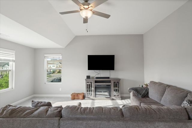 161 Harvard Dr, Gallatin, TN 37066