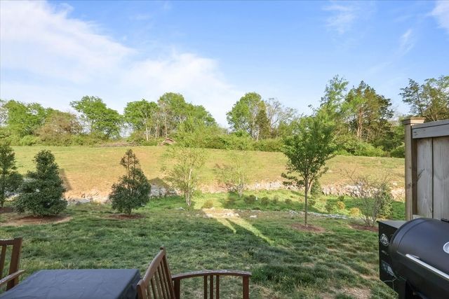 161 Harvard Dr, Gallatin, TN 37066