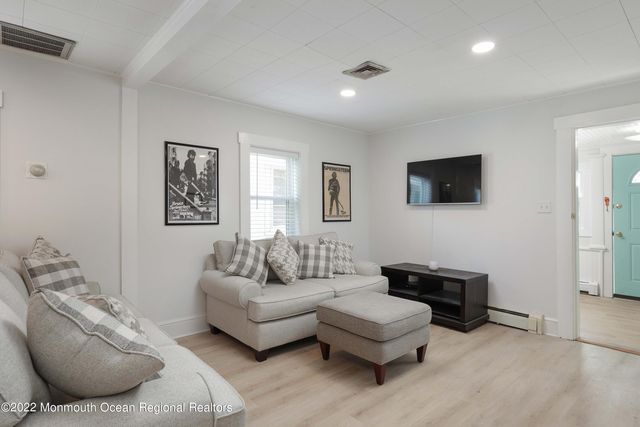 1233 Oakwood Road, Belmar, NJ 07719