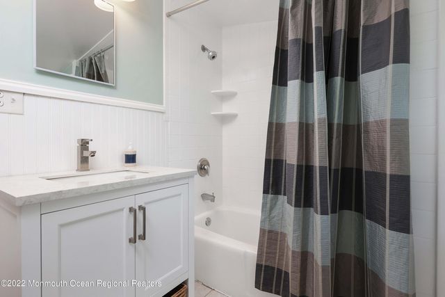 1233 Oakwood Road, Belmar, NJ 07719