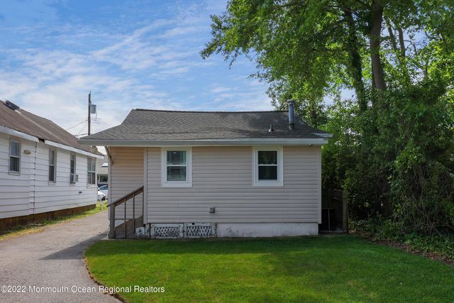 1233 Oakwood Road, Belmar, NJ 07719
