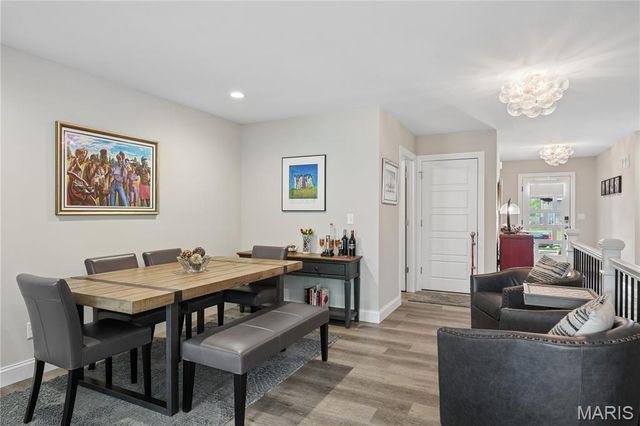 976 Brookfield Chase Court, Florissant, MO 63031