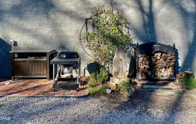 610 Trent Drive 403, Durham, NC 27705