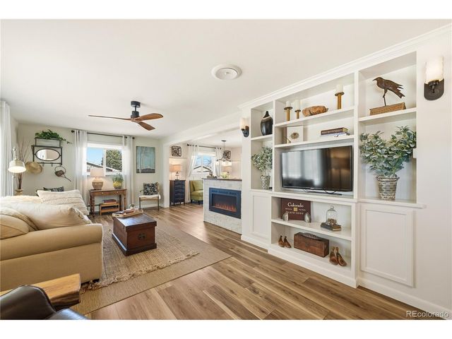 4700 S Lipan St, Englewood, CO 80110