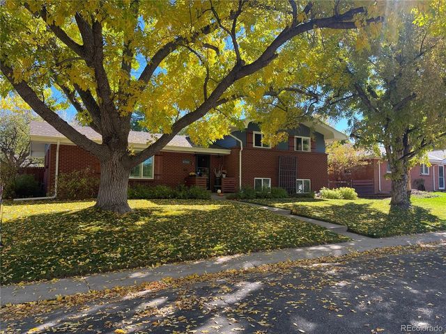 4700 S Lipan St, Englewood, CO 80110