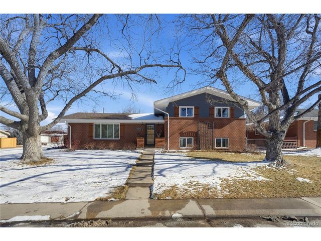 4700 S Lipan St, Englewood, CO 80110