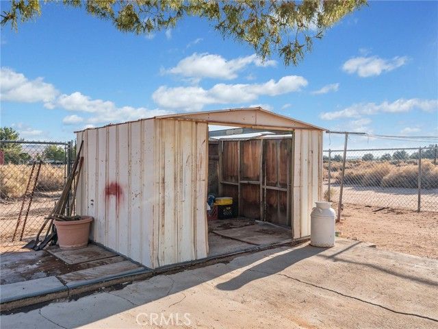 17757 Wheeler Road, Helendale, CA 92342