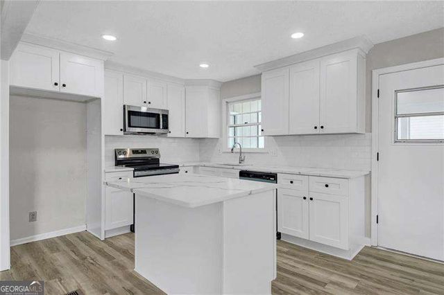 163 Wood Circle, Winder, GA 30680