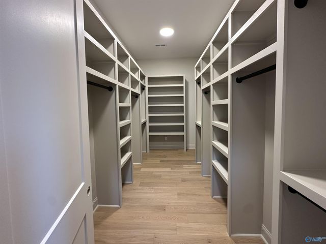 117 Mill Springs Lane, Huntsville, AL 35811