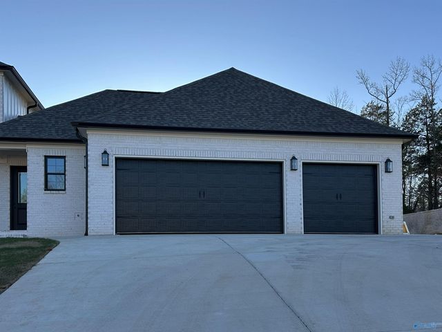 117 Mill Springs Lane, Huntsville, AL 35811