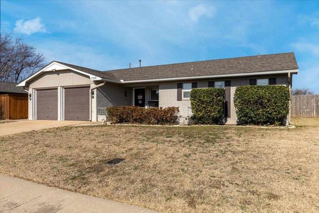 7309 NW Lawton Ave, Lawton, OK 73505
