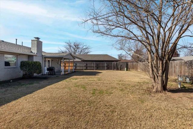 7309 NW Lawton Ave, Lawton, OK 73505