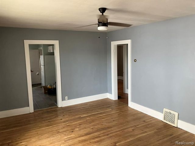 2520 Spruce Street, Port Huron, MI 48060