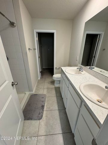 5984 CREEKSIDE CROSSING Drive, Jacksonville, FL 32210