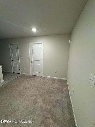 5984 CREEKSIDE CROSSING Drive, Jacksonville, FL 32210