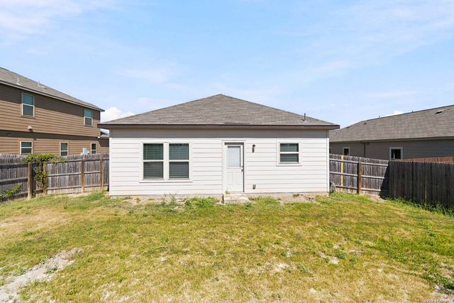 204 Broken Antler, San Antonio, TX 78253