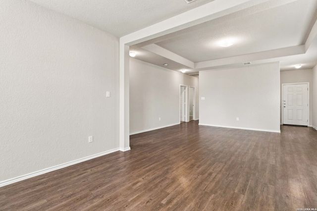 204 Broken Antler, San Antonio, TX 78253