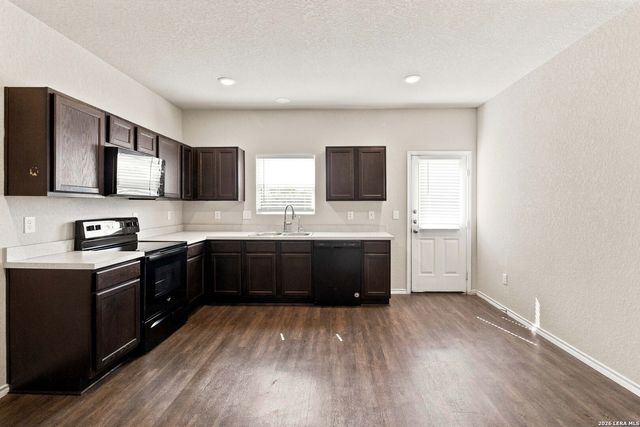 204 Broken Antler, San Antonio, TX 78253