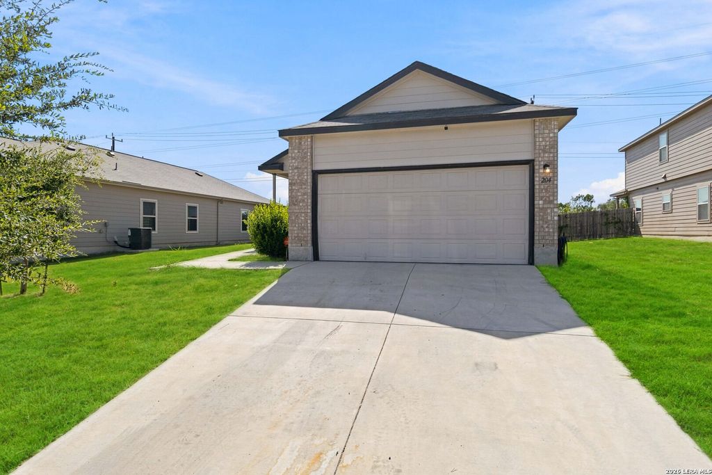 204 Broken Antler, San Antonio, TX 78253