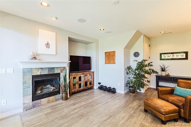 9108 Viaggio Way, Highlands Ranch, CO 80126