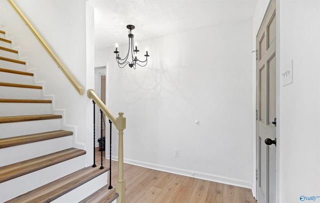 233 Shaw Road NW, Hartselle, AL 35640