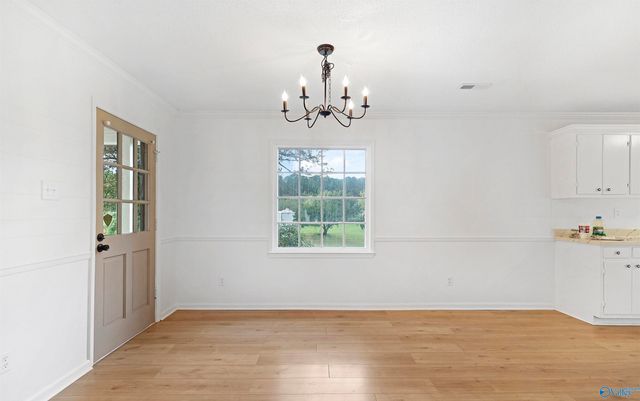 233 Shaw Road NW, Hartselle, AL 35640