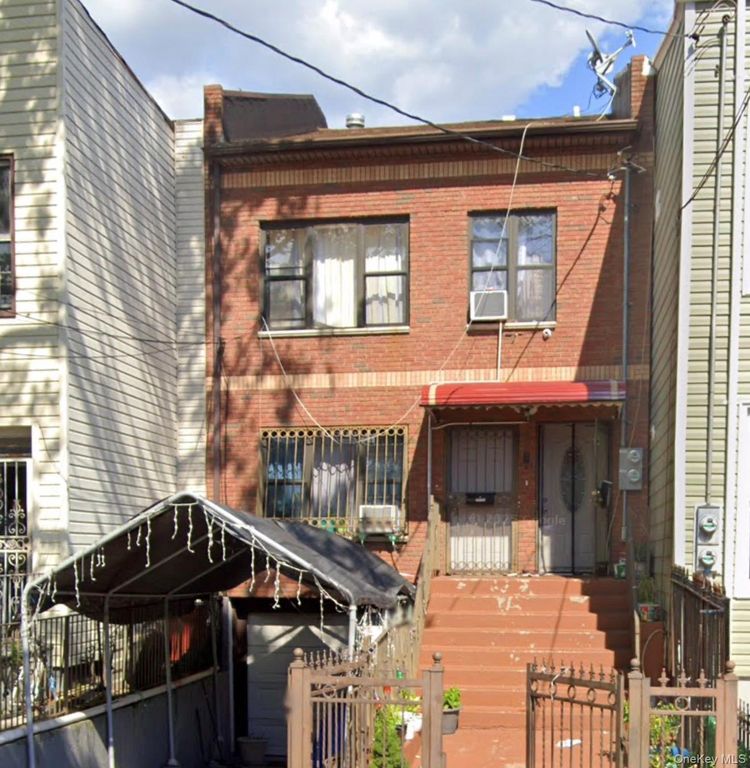 121 Montauk Avenue, Brooklyn, NY 11208 — exterior