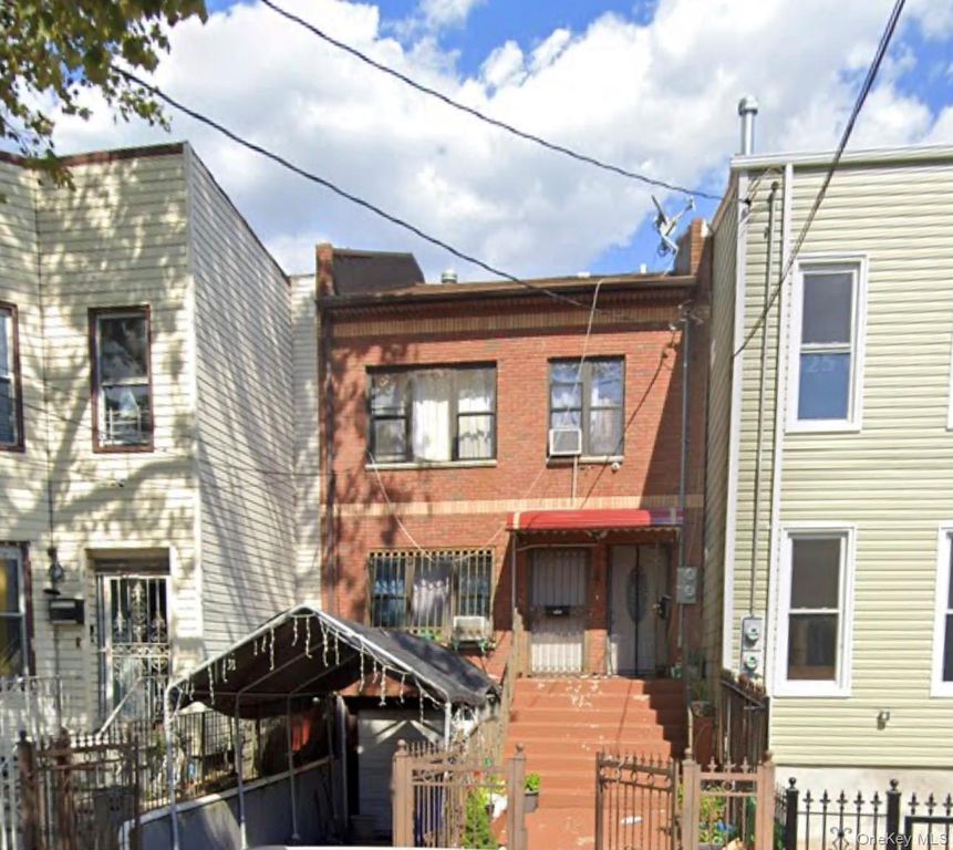 121 Montauk Avenue, Brooklyn, NY 11208 — photo 2