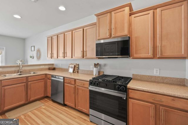 18 JEKYLL Drive 31, Marietta, GA 30066