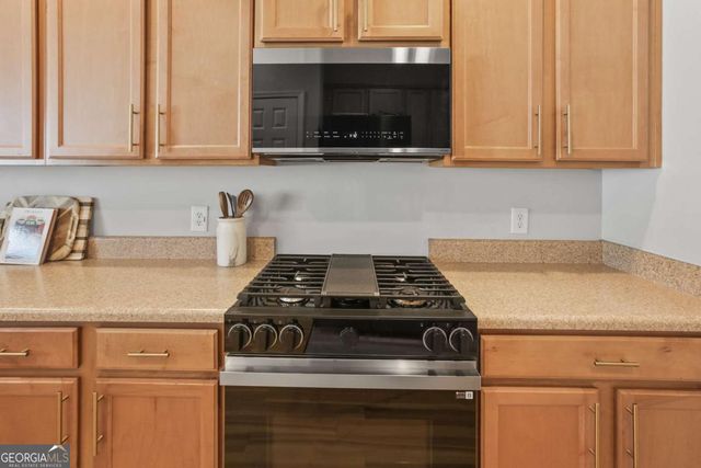 18 JEKYLL Drive 31, Marietta, GA 30066