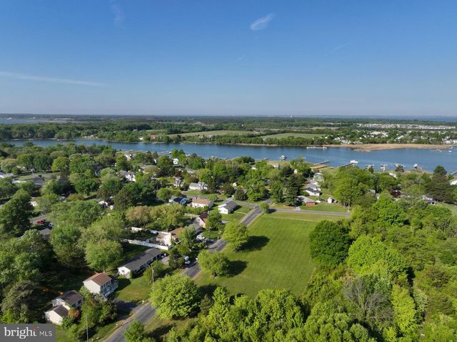 1848 HARBOR DR, Chester, MD 21619