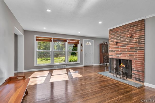 279 Getzville Road, Amherst, NY 14226