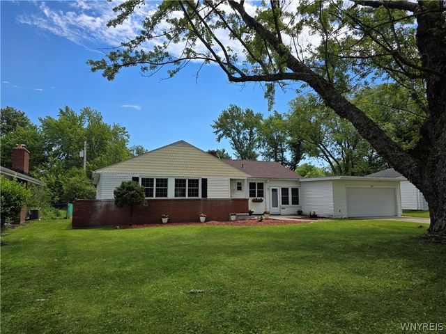 279 Getzville Road, Amherst, NY 14226