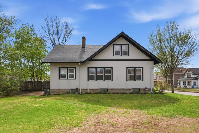 2122 Willow Avenue N, Minneapolis, MN 55411