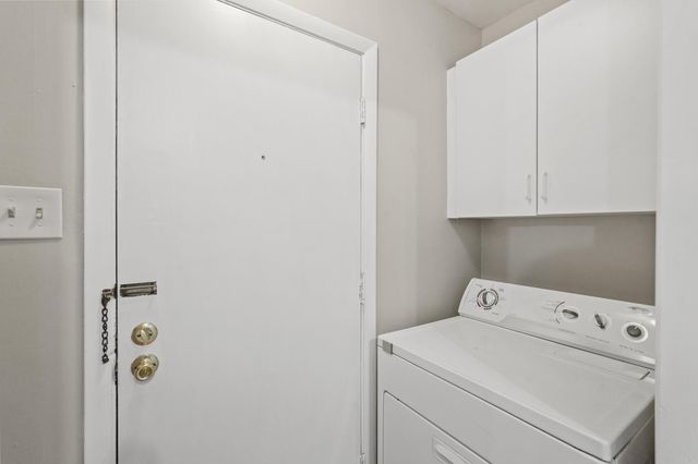 10814 Sugar Hill Drive A, Houston, TX 77042