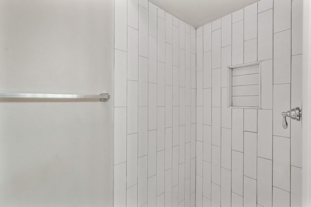 10814 Sugar Hill Drive A, Houston, TX 77042