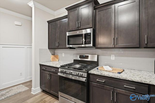 457 Legend Oak Way SW, Huntsville, AL 35824