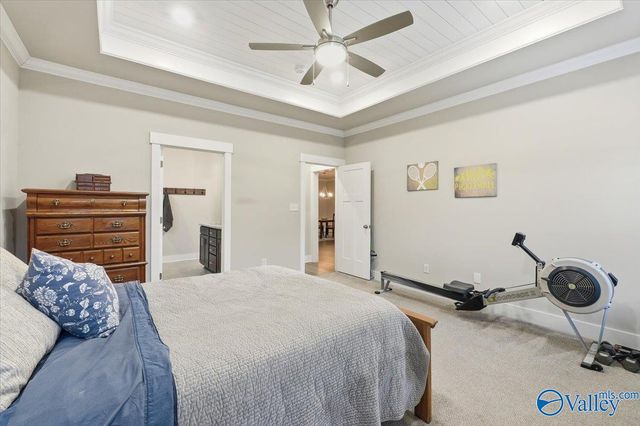 457 Legend Oak Way SW, Huntsville, AL 35824