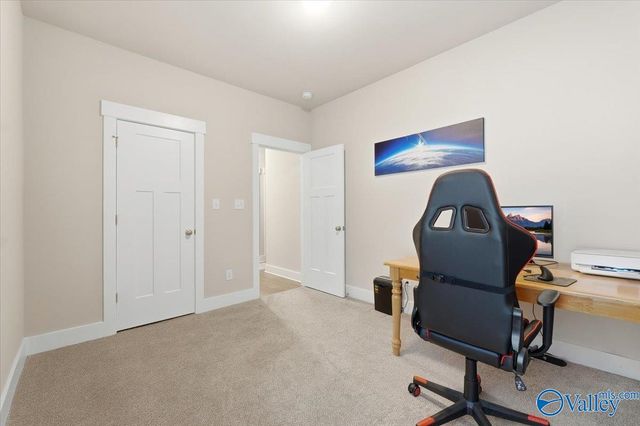 457 Legend Oak Way SW, Huntsville, AL 35824