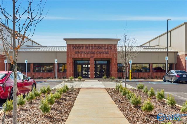 457 Legend Oak Way SW, Huntsville, AL 35824