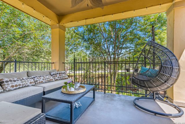 203 Tranquil Oak, San Antonio, TX 78260
