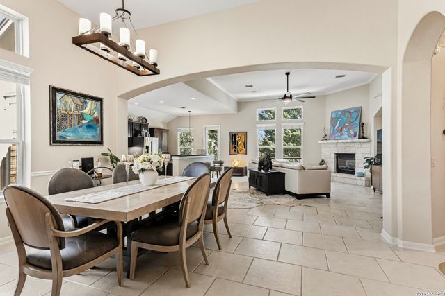 203 Tranquil Oak, San Antonio, TX 78260